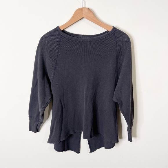 Free People Revolve Slit Back Oversized Amelia Thermal in Black Size XS - Picture 2 of 8